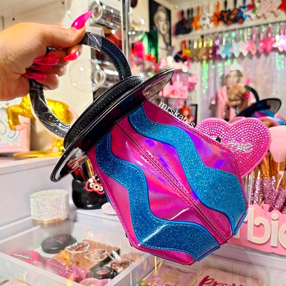 Ring Pop Crossbody Bag - Picture 3 of 11